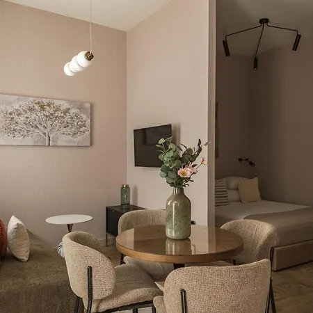 Sw Tomasza 4 - Stare Apartman *